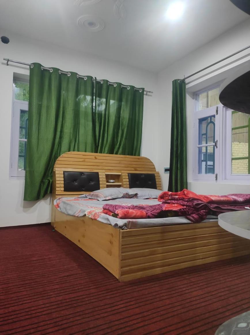 New Delight Hotel Kanzalwan Eksteriør billede